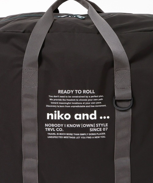 niko and...(ニコアンド)の「ニコロゴキャリーオントートM/容量約54L(トートバッグ・レディース・アイボリー/ブラック・0)」の7枚目の写真