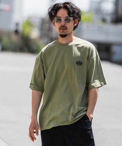 En serio TOKYO（エンソリオトーキョー）の「【GERRY】別注MT刺繍半袖Tシャツ 42-9147G-BJ（Tシャツ/カットソー・メンズ・ブラック/カーキ/オートミール/ホワイト/ダークブルー・MEDIUM/SMALL/LARGE/X-LARGE）」の19枚目の写真