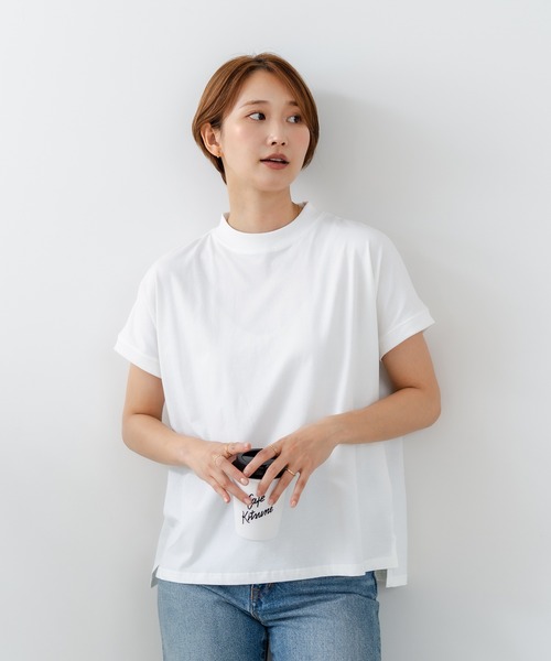fort point(フォーポイント)の「【C-FORTPOINT/フォートポイント】【ストレッチ性抜群の冷感素材を使用】フレンチスリーブ モックネックTシャツ プチハイネック プルオーバー 接触冷感 涼しい 二の腕カバー サイドスリット(Tシャツ/カットソー・レディース・ライトグレー/ブラック/ブラウン/オフホワイト/グリーン・FREE)」の6枚目の写真