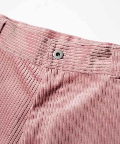 MAUI and Sons(マウイアンドサンズ)の「Maui & Sons / Sunfade Baggy Shorts(その他パンツ・メンズ・パープル/ブラック/ピンク・SMALL/MEDIUM/LARGE)」の4枚目の写真