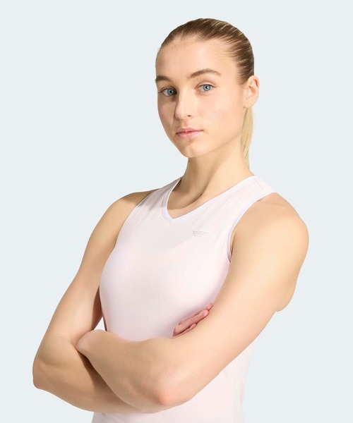 adidas(アディダス)の「テニス クラシック タンクトップ / アディダス adidas(タンクトップ・レディース・ピンク・XX-LARGE/LARGE/MEDIUM/SMALL/X-LARGE)」の3枚目の写真