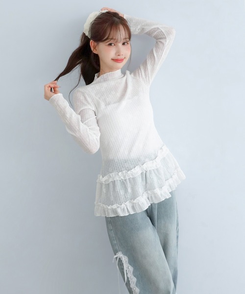 by muni:r（バイ ムニール）の「レースハイネック フリルTシャツ/2026 AW COLLECTION（Tシャツ/カットソー・レディース・ホワイト・FREE）」の3枚目の写真