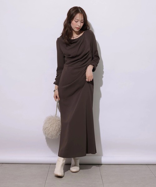 Mystrada(マイストラーダ)の「長袖ドレープワンピース(ワンピース・レディース・ブラウン/ベージュ系その他・38/36/34)」の5枚目の写真