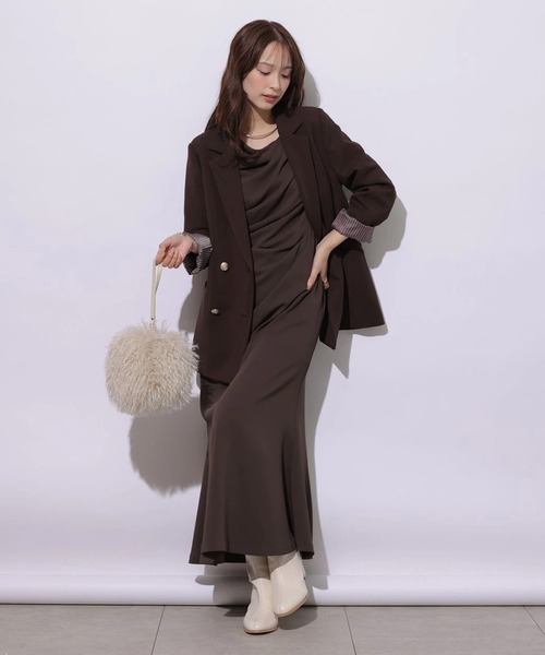 Mystrada(マイストラーダ)の「長袖ドレープワンピース(ワンピース・レディース・ブラウン/ベージュ系その他・38/36/34)」の12枚目の写真