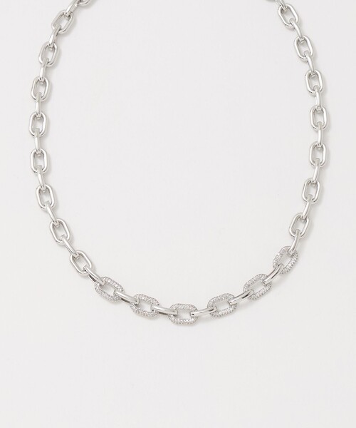 UNITED ARROWS（ユナイテッドアローズ）の「パヴェ シック チェーンネックレス（ネックレス・レディース・シルバー/ゴールド・FREE）」の2枚目の写真