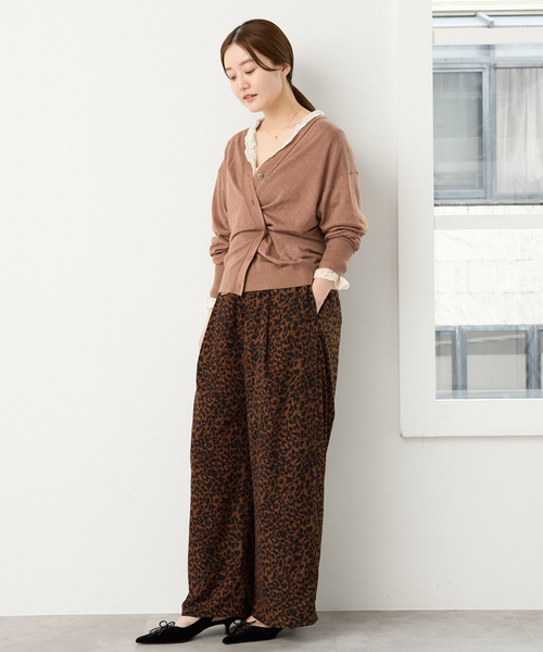 IENA（イエナ）の「ウォッシャブルウールシルク Vネックカーディガン（カーディガン/ボレロ・レディース・キャメル/ボルドー/チャコールグレー・FREE）」の21枚目の写真
