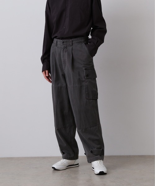 YLEVE(イレーヴ)の「YLEVE / COTTON TWILL PIGMENT OVERDYE TROUSERS(その他パンツ・メンズ・グレー・4/3)」の4枚目の写真