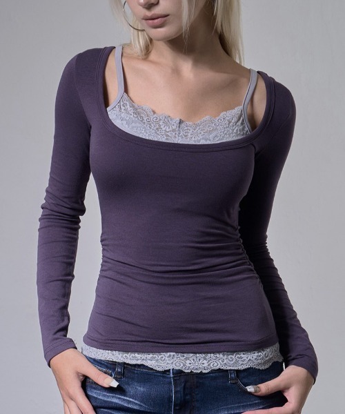 FANCY CLUB（ファンシークラブ）の「A'GEM/9 × .kom 『FANCY CLUB/ファンシークラブ』LACE LAYERED LONG SLEEVE/レースレイヤードロングスリーブカットソー（Tシャツ/カットソー・レディース・アイボリー/ブラック/パープル・FREE）」の5枚目の写真