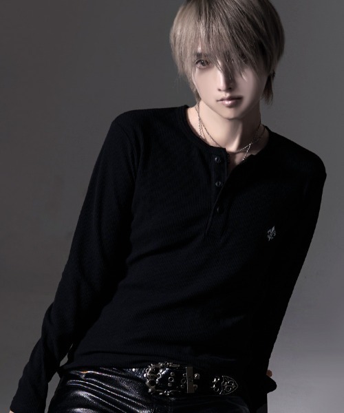 RUDOL(ルドル)の「『RUDOL/ルドル』1P刺しゅうワッフルヘンリーTシャツ(Tシャツ/カットソー・メンズ・ブラック/ホワイト・L/M)」の7枚目の写真
