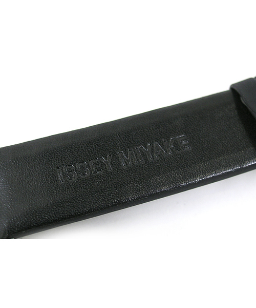 ISSEY MIYAKE（イッセイミヤケ）の「TWELVE [SILAP007]（アナログ腕時計・メンズ・ブラック×ホワイト・FREE）」の6枚目の写真
