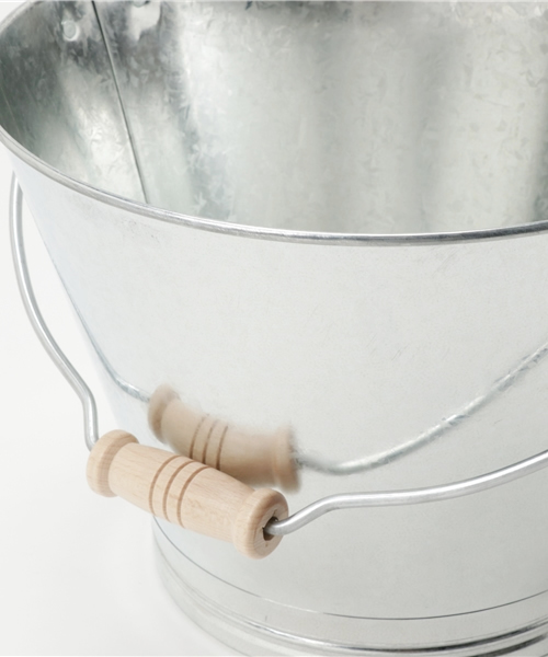 GEORGE'S（ジョージズ）の「木手トタンバケツ（収納グッズ・レディース・シルバー・FREE）」の4枚目の写真