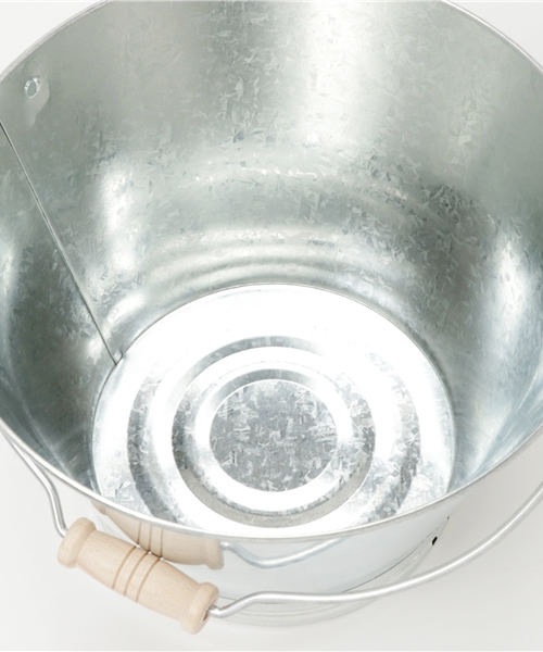 GEORGE'S（ジョージズ）の「木手トタンバケツ（収納グッズ・レディース・シルバー・FREE）」の2枚目の写真