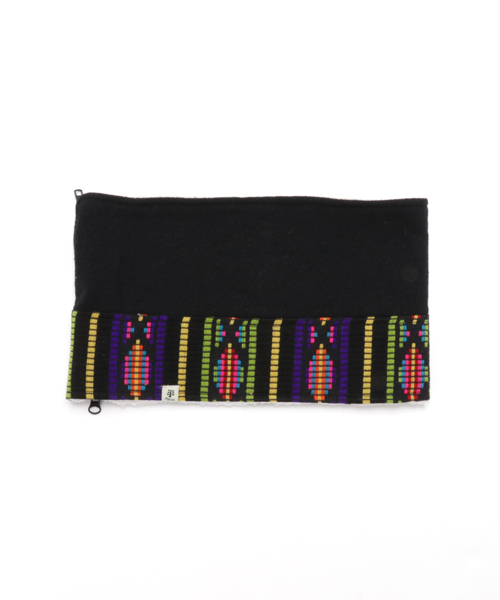 チャイハネ(チャイハネ)の「【チャイハネ】エスニック柄ボア付きネックウォーマー(ネックウォーマー/スヌード・レディース・ブラック/ブルー/ベージュ/オレンジ・FREE)」の2枚目の写真