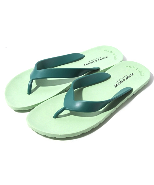 alcali（アルカリ）の「HENRY&HENRY /  ビーチサンダル(FLIPPER)（サンダル・メンズ・ホワイト/ブラック/グリーン/イエロー/レッド/シルバー・2/3）」の3枚目の写真