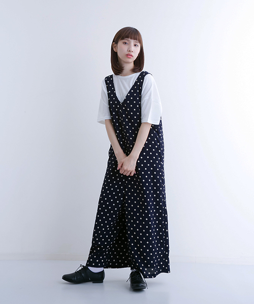 MERLOT（メルロー）の「ドット柄ワイドオールインワン1085（サロペット/オーバーオール・レディース・ネイビー/カーキ/ブラック・FREE）」の3枚目の写真