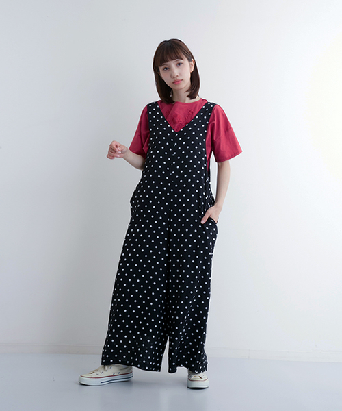MERLOT（メルロー）の「ドット柄ワイドオールインワン1085（サロペット/オーバーオール・レディース・ネイビー/カーキ/ブラック・FREE）」の2枚目の写真