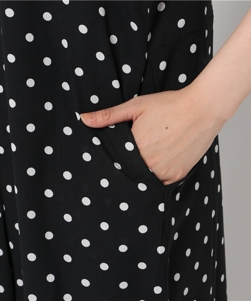 MERLOT（メルロー）の「ドット柄ワイドオールインワン1085（サロペット/オーバーオール・レディース・ネイビー/カーキ/ブラック・FREE）」の8枚目の写真