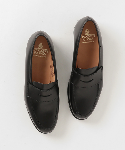 CROCKETT&JONES(クロケットアンドジョーンズ)の「CROCKETT&JONES コインローファー(ローファー・メンズ・ブラック・9)」の2枚目の写真