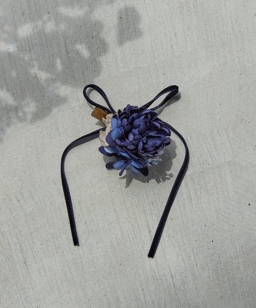 m.soeur（エムスール）の「デイジーとあじさいの小さなコサージュ＊（ブローチ/コサージュ・レディース・ブルー/ホワイト/ブラック/グリーン/イエロー/ピンク・FREE）」の11枚目の写真