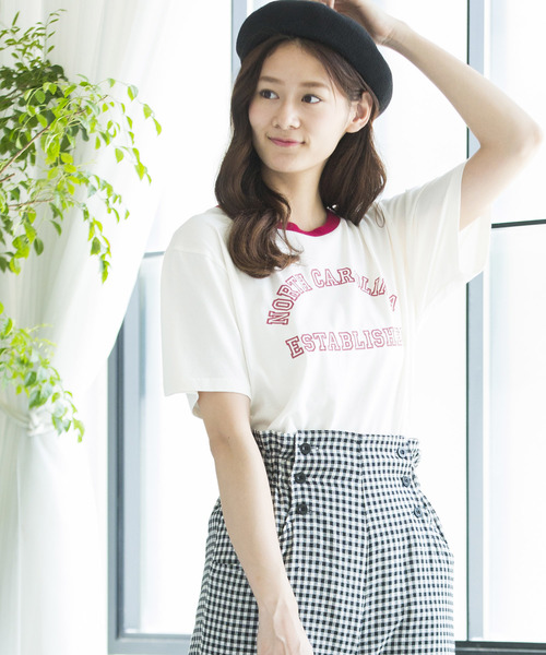 WEGO（ウィゴー）の「WEGO/アーチロゴリンガーTシャツ（Tシャツ/カットソー・レディース・マスタード/アイボリー/スミクロ・FREE）」の2枚目の写真