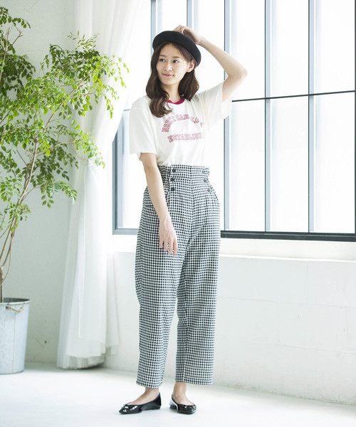 WEGO（ウィゴー）の「WEGO/アーチロゴリンガーTシャツ（Tシャツ/カットソー・レディース・マスタード/アイボリー/スミクロ・FREE）」の22枚目の写真