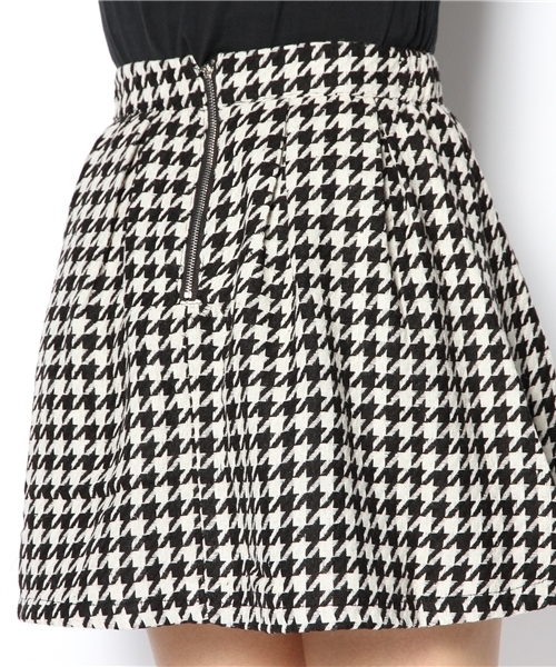 WEGO(ウィゴー)の「WEGO/千鳥柄フレアスカート(スカート・レディース・その他1・FREE)」の5枚目の写真