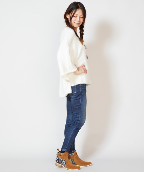 チャイハネ（チャイハネ）の「【チャイハネ】yul フェザーヤーンニットVネックトップス（ニット/セーター・レディース・ホワイト/パープル/ブルー/グリーン・FREE）」の7枚目の写真