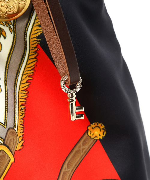 TOPKAPI（トプカピ）の「【日本製】マイルドサテンスカーフパネル柄トートバッグ（トートバッグ・レディース・ブラック/ブルー/レッド・FREE）」の12枚目の写真