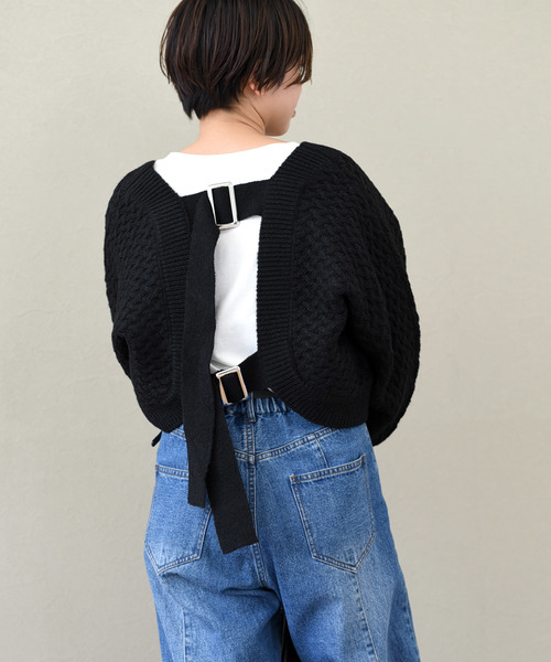 LHELBIE（レルビエ）の「バックベルトショートボレロボリュームカーディガン（カーディガン/ボレロ・レディース・ブラック/ベージュ/アイボリー/ブラウン/オフホワイト・M）」の3枚目の写真