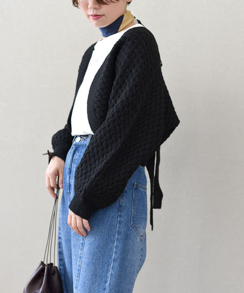 LHELBIE（レルビエ）の「バックベルトショートボレロボリュームカーディガン（カーディガン/ボレロ・レディース・ブラック/ベージュ/アイボリー/ブラウン/オフホワイト・M）」の14枚目の写真