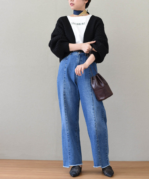 LHELBIE（レルビエ）の「バックベルトショートボレロボリュームカーディガン（カーディガン/ボレロ・レディース・ブラック/ベージュ/アイボリー/ブラウン/オフホワイト・M）」の17枚目の写真