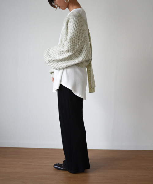 LHELBIE（レルビエ）の「バックベルトショートボレロボリュームカーディガン（カーディガン/ボレロ・レディース・ブラック/ベージュ/アイボリー/ブラウン/オフホワイト・M）」の22枚目の写真