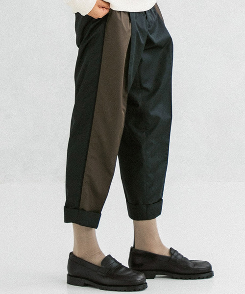 UNITED TOKYO（ユナイテッドトウキョウ）の「マイクロファイバースラックス（スラックス・メンズ・ブラック/ベージュ/ネイビー・1/2/3）」の2枚目の写真