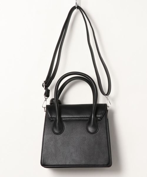 ENVYM（アンビー）の「ツイストハンドルショルダーＢａｇ（ショルダーバッグ・レディース・ブラック・FREE）」の2枚目の写真