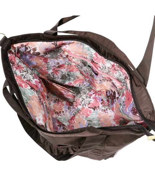 Francfranc（フランフラン）の「ヴォヤージュ トラベルバッグ