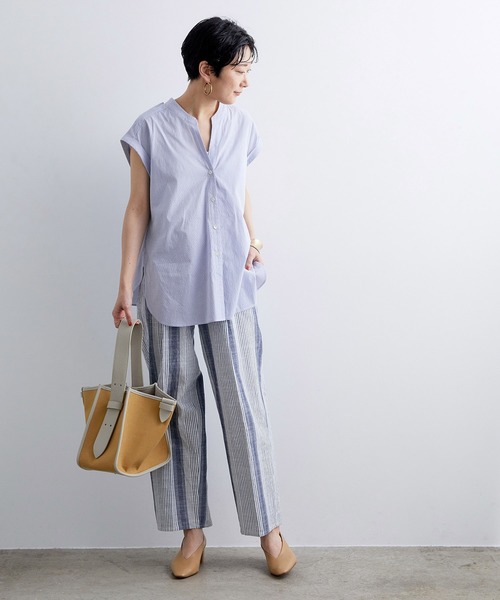 ADAM ET ROPE'（アダムエロペ）の「バックツイストノースリーブシャツ（シャツ/ブラウス・レディース・オフホワイト/サックスブルー・FREE）」の19枚目の写真