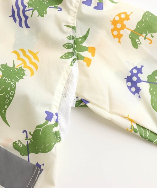 apres les cours（アプレレクール）の「■雨の日恐竜柄ランドコート（レインコート/ポンチョ・キッズ・ネイビー/オフホワイト・130/110/120/100）」の9枚目の写真