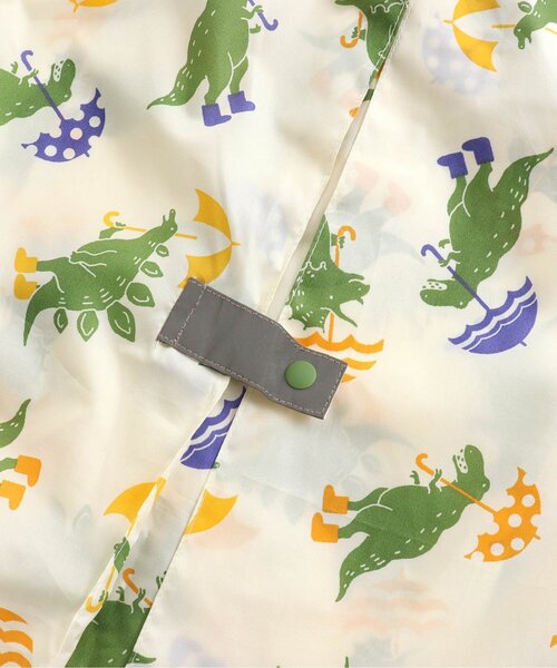 apres les cours（アプレレクール）の「■雨の日恐竜柄ランドコート（レインコート/ポンチョ・キッズ・ネイビー/オフホワイト・130/110/120/100）」の12枚目の写真