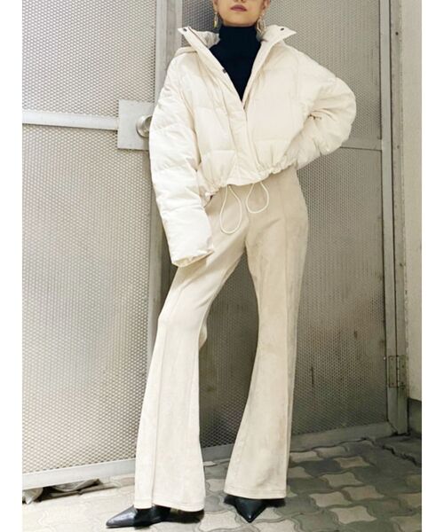 GYDA(ジェイダ)の「【WEB限定】ショートダウンコート(ダウンジャケット/コート・レディース・ブラック/オフホワイト/その他1・FREE)」の13枚目の写真