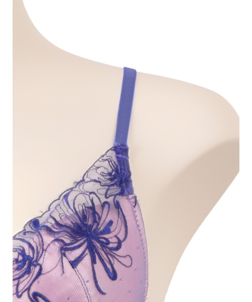 Ravijour（ラヴィジュール）の「ドットフラワー グラマーアップ