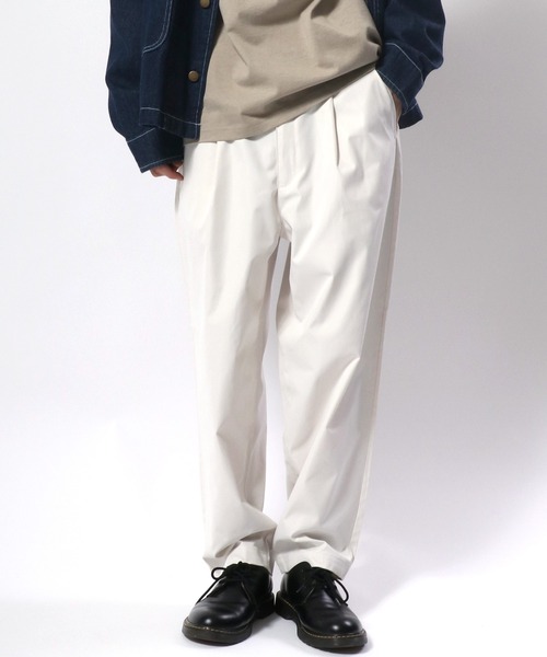 SITRY(シトリー)の「loose tapered tuck wide Pants/ルーズ テーパード タック ワイドパンツ(スラックス・メンズ・ブラック/ベージュ/オフホワイト/ライトベージュ・M/L)」の14枚目の写真