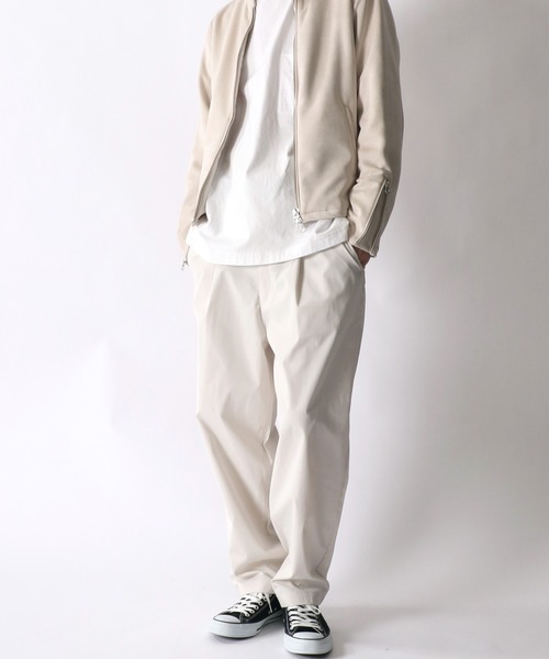 SITRY(シトリー)の「loose tapered tuck wide Pants/ルーズ テーパード タック ワイドパンツ(スラックス・メンズ・ブラック/ベージュ/オフホワイト/ライトベージュ・M/L)」の16枚目の写真