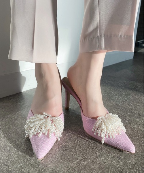 EIMY ISTOIRE（エイミーイストワール）の「MALHIA K パールトップミュール（パンプス・レディース・ホワイト/ピンク/オレンジ・MEDIUM/LARGE/SMALL）」の16枚目の写真