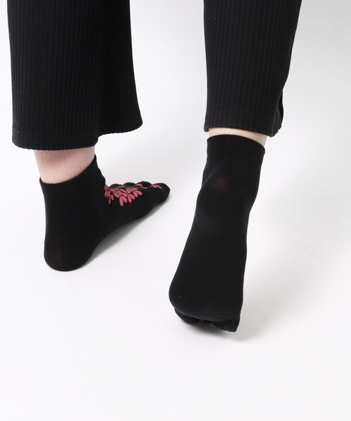 warmth / ウォームス さくら柄/紅葉柄 五本指靴下 sakura socks