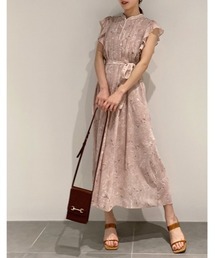 SNIDEL | マーブルフラワー柄ワンピース(ワンピース)