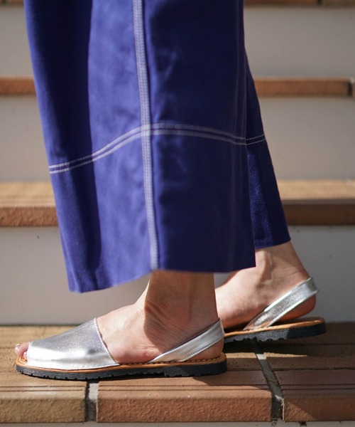 PENELOPE（ペネローペ）の「PENELOPE (ペネロペ)  メノルカサンダル（サンダル・レディース・ブラック/グレー/シルバー・38/37/36）」の17枚目の写真