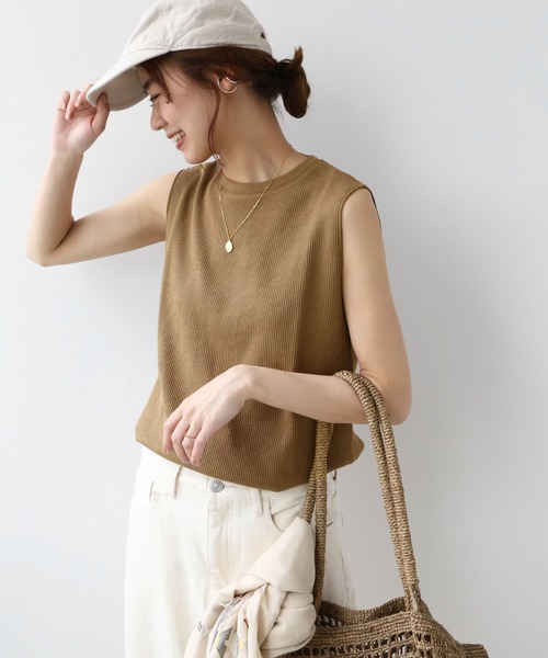 JOURNAL STANDARD relume(ジャーナルスタンダード レリューム)の「TCワッフルノースリーブ◆(Tシャツ/カットソー・レディース・ホワイト/ベージュ/ネイビー/グレー/ブラック・FREE)」の4枚目の写真