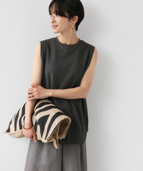 JOURNAL STANDARD relume(ジャーナルスタンダード レリューム)の「TCワッフルノースリーブ◆(Tシャツ/カットソー・レディース・ホワイト/ベージュ/ネイビー/グレー/ブラック・FREE)」の1枚目の写真