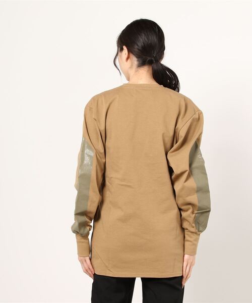 THE Dallas（ザ・ダラス）の「The Dallas/arm print long T（Tシャツ/カットソー・レディース・ベージュ・2）」の2枚目の写真