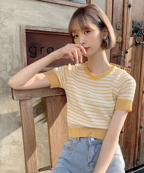 Voyage titty&Co.PETIT（ボヤージュティティアンドコープチ）の「【Voyage titty&Co.】マルチボーダープルオーバー（ニット/セーター・レディース・ブラック/グリーン/イエロー/パープル/グレー・FREE）」の5枚目の写真